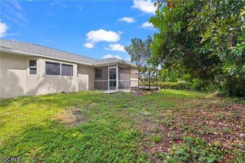 18500 Tampa Rd, Fort Myers FL - photo 23 of 24