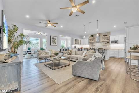 9277 Belding Dr, Sanibel FL - photo 10 of 40