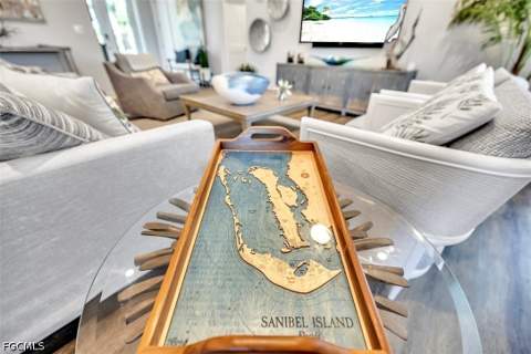 9277 Belding Dr, Sanibel FL - photo 11 of 40