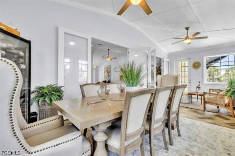 9277 Belding Dr, Sanibel FL - photo 15 of 40