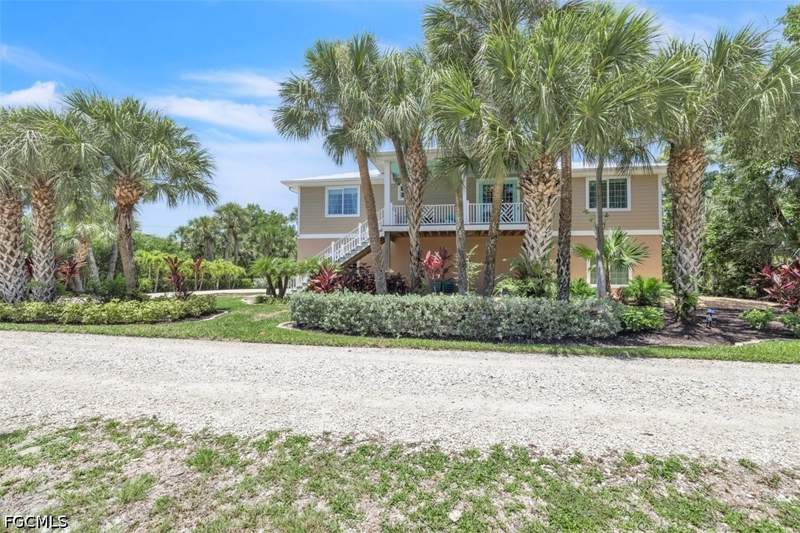3 bedroom SingleFamilyResidence at 9277 Belding Dr, Belle Meade, Sanibel — photo 3