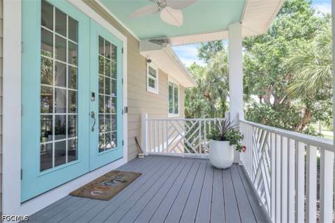 9277 Belding Dr, Sanibel FL - photo 7 of 40