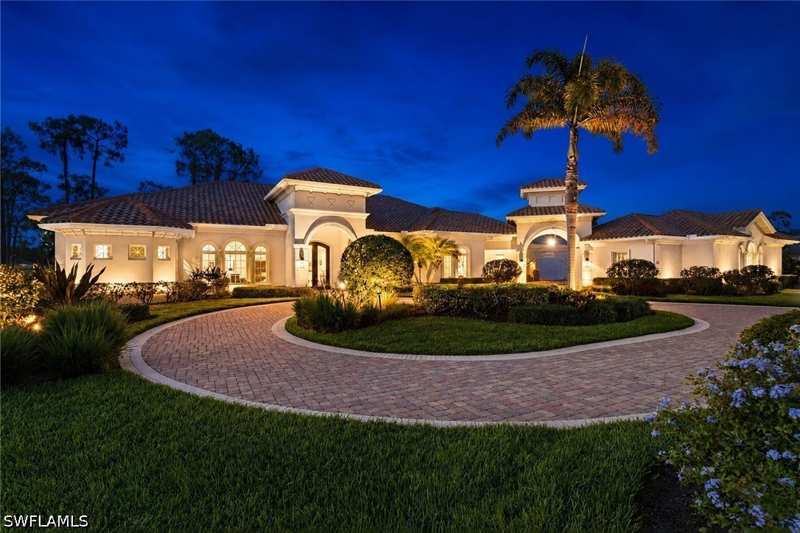 5 bedroom SingleFamilyResidence at 5031 Groveland Ter, Quail West, Naples — photo 1