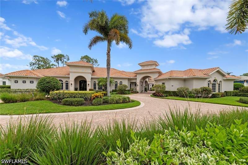 5 bedroom SingleFamilyResidence at 5031 Groveland Ter, Quail West, Naples — photo 4