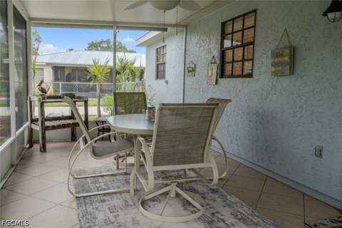 4016 E Sunflower Cir, Labelle FL - photo 11 of 13