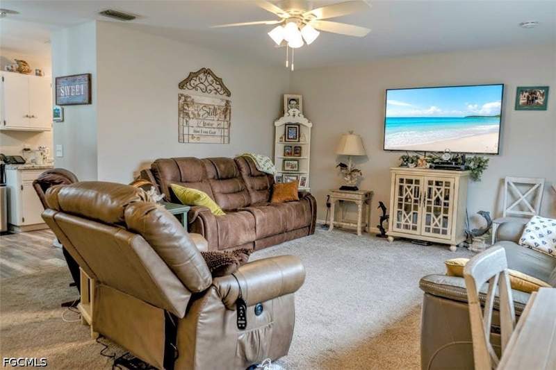 2 bedroom SingleFamilyResidence at 4016 E Sunflower Cir, Port Labelle, Labelle — photo 5