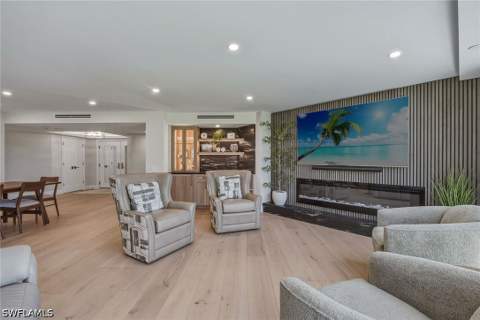 4401 Gulf Shore Blvd N B202, Naples FL - photo 12 of 38