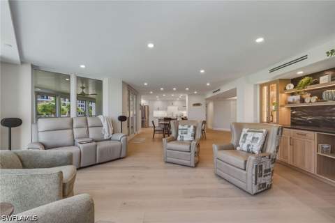4401 Gulf Shore Blvd N B202, Naples FL - photo 13 of 38