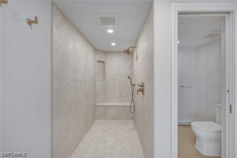 4401 Gulf Shore Blvd N B202, Naples FL - photo 19 of 38