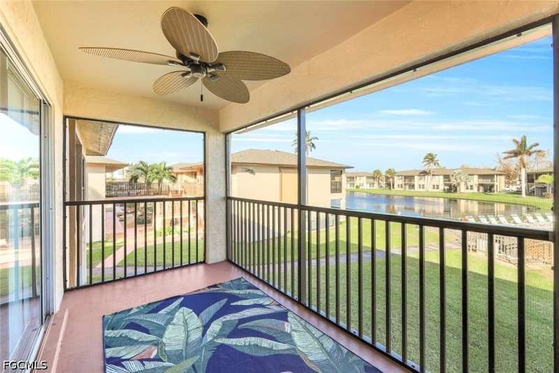 2 bedroom Condominium at 16881 Davis Rd 624, Davis Woods Condominium, Fort Myers — photo 1