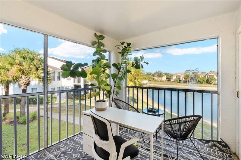 2 bedroom Condominium at 161 Santa Clara Dr 10, Granada Lakes, Naples — photo 3