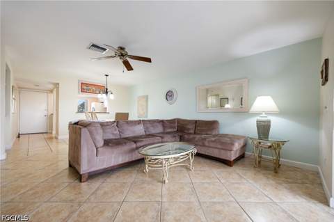 3813 SE 11th Pl 1214, Cape Coral FL - photo 16 of 39