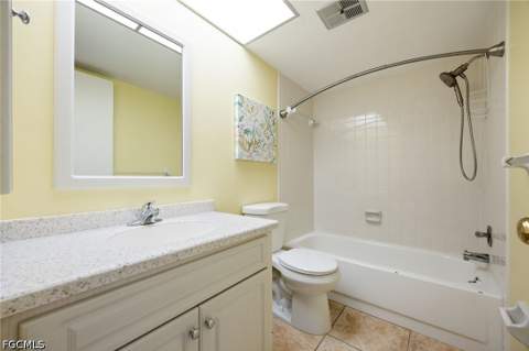 3813 SE 11th Pl 1214, Cape Coral FL - photo 23 of 39