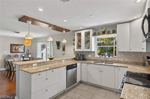 1262 Carlene Ave, Fort Myers FL - photo 11 of 40