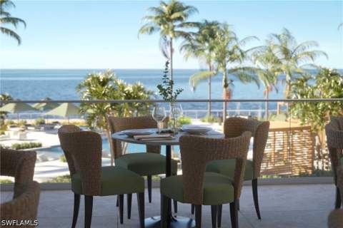 1601 Gulf Shore Blvd N 403, Naples FL - photo 8 of 20