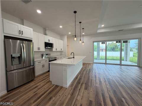 4210 34th St SW, Lehigh Acres FL - photo 6 of 20