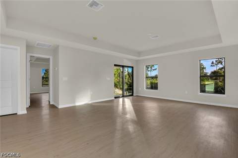 532 Raintree ST E, Lehigh Acres FL - photo 11 of 29