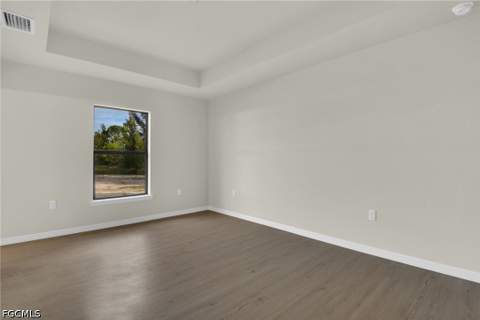 532 Raintree ST E, Lehigh Acres FL - photo 14 of 29