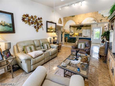 8294 Key Royal Cir 1631, Naples FL - photo 12 of 41
