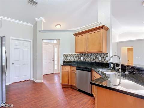 3511 SW 8th Pl, Cape Coral FL - photo 8 of 29