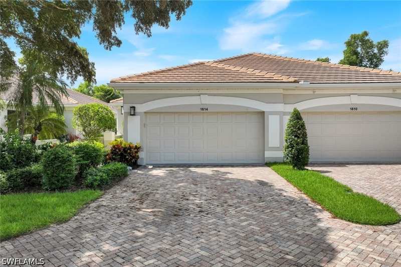 2 bedroom Attached at 1814 Leamington Ln, Shoreham, Naples — photo 1