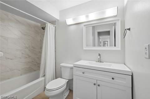 428 Meadowlark Ln 428-B, Naples FL - photo 14 of 21
