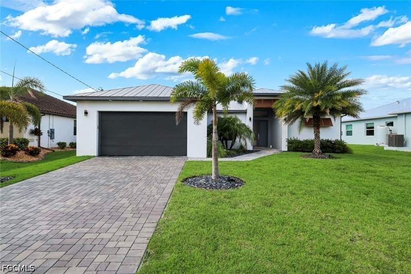3 bedroom SingleFamilyResidence at 4208 NW 13th St, Cape Coral, Cape Coral — photo 2
