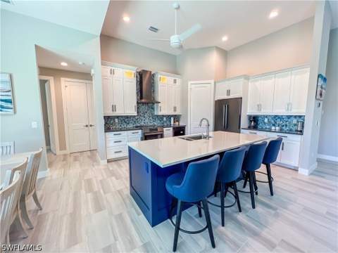 554 N Barfield Dr, Marco Island FL - photo 10 of 31