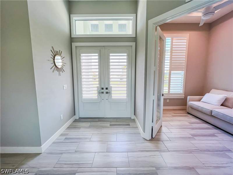 4 bedroom SingleFamilyResidence at 554 N Barfield Dr, Marco Island, Marco Island — photo 4