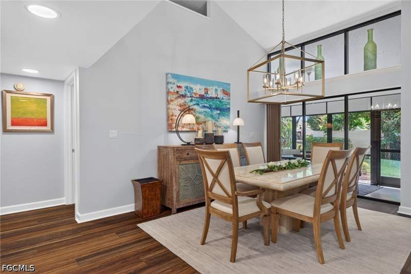 3 bedroom Townhouse at 4830 Springline Dr, Harbortown, Fort Myers — photo 3