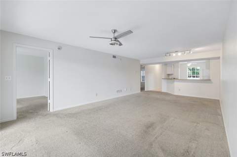 9580 Victoria Ln 205, Naples FL - photo 7 of 25
