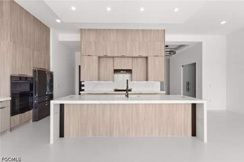 806 NW 33rd Ave, Cape Coral FL - photo 9 of 50