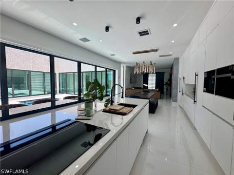 1787 Dogwood Dr, Marco Island FL - photo 9 of 41