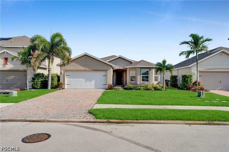 3 bedroom SingleFamilyResidence at 3477 Acapulco Cir, Entrada, Cape Coral — photo 1