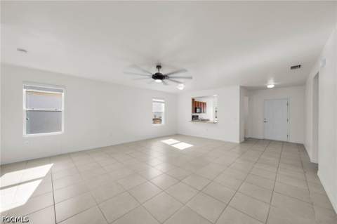 3477 Acapulco Cir, Cape Coral FL - photo 10 of 39