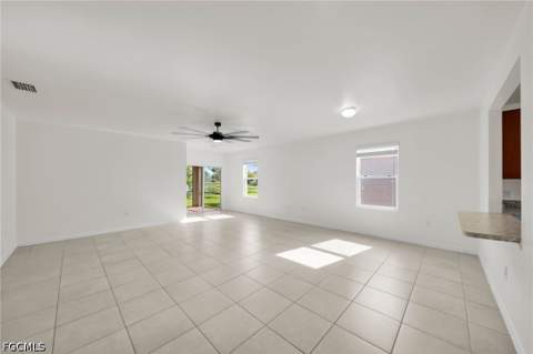 3477 Acapulco Cir, Cape Coral FL - photo 6 of 39