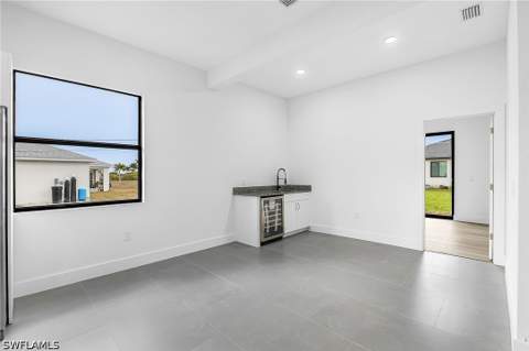 316 NW 10th St, Cape Coral FL - photo 12 of 33