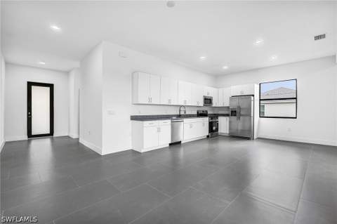 316 NW 10th St, Cape Coral FL - photo 8 of 33