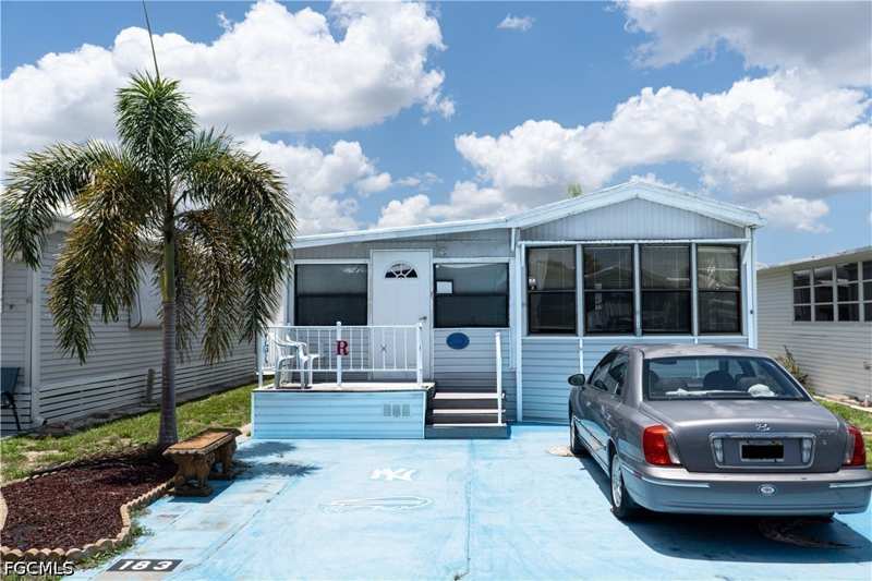 2 bedroom ManufacturedHome at 183 Caravan Cir, Fountain View Rv Resort, North Fort Myers — photo 1