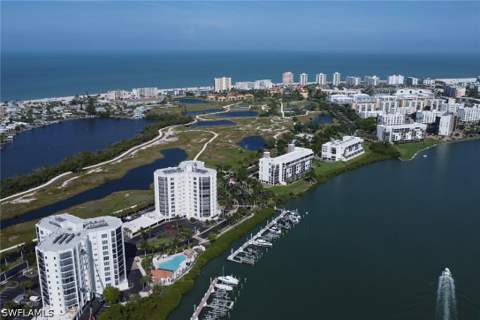 4198 Bay Beach Ln 113, Fort Myers Beach FL - photo 8 of 38