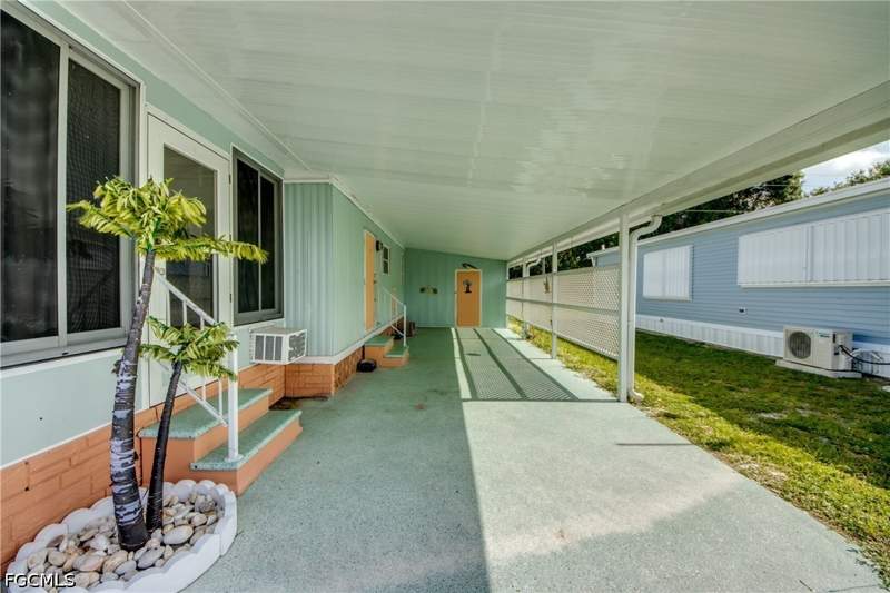 2 bedroom ManufacturedHome at 229 Shrub Ln N, Forest Park Mobile Home, North Fort Myers — photo 4