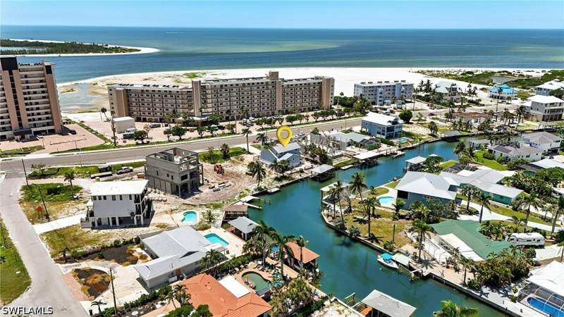 3 bedroom SingleFamilyResidence at 8363 Estero Blvd, Laguna Shores, Fort Myers Beach — photo 2