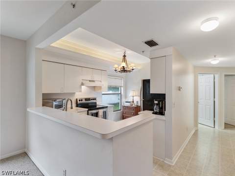 10261 Maddox Ln 513, Bonita Springs FL - photo 10 of 34