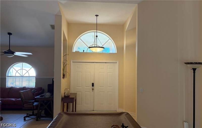 4 bedroom SingleFamilyResidence at 618 SE 18th St, Cape Coral, Cape Coral — photo 4