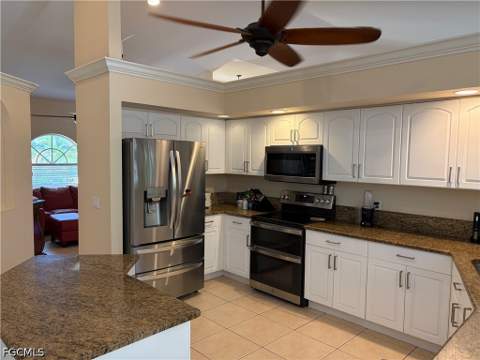 618 SE 18th St, Cape Coral FL - photo 7 of 15
