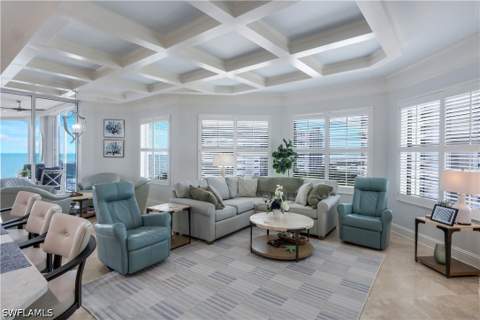 81 Seagate Dr 803, Naples FL - photo 14 of 35