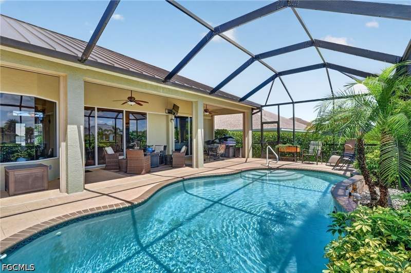 3 bedroom SingleFamilyResidence at 2547 SW 5th Ave, Cape Coral, Cape Coral — photo 4