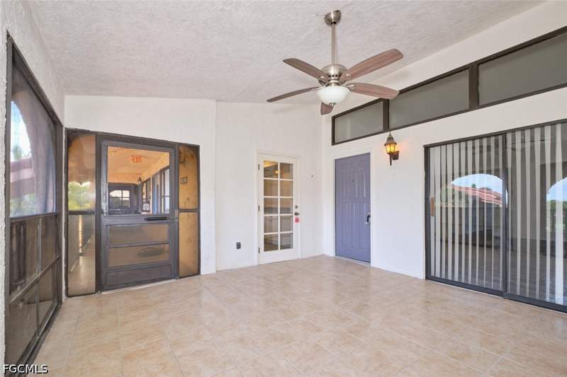 2 bedroom Condominium at 5510 SW 4th Pl 506, Rose Garden Villas Condo, Cape Coral — photo 4
