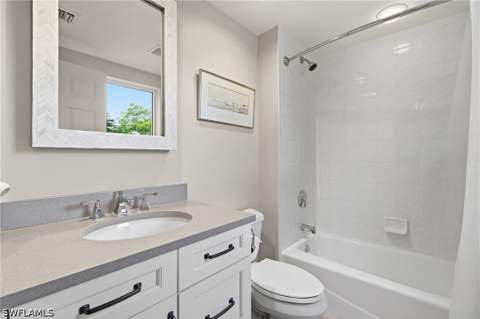 7225 Pelican Bay Blvd 302, Naples FL - photo 18 of 27