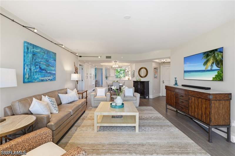 2 bedroom Condominium at 7225 Pelican Bay Blvd 302, Coronado, Naples — photo 4
